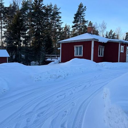 Villa Lillhuset Järbo Exterior foto